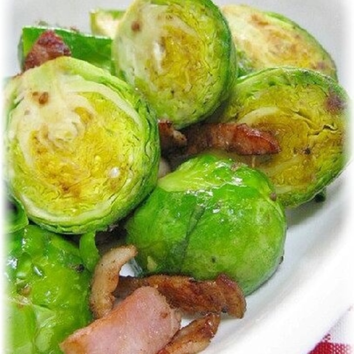 芽キャベツとベーコンのぺペロンチーノ レシピ 作り方 By はなまる子 楽天レシピ